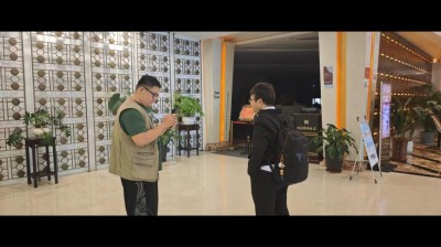 出差路上.jpg