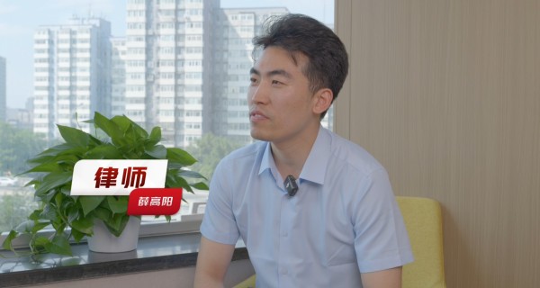 薛高阳.jpg