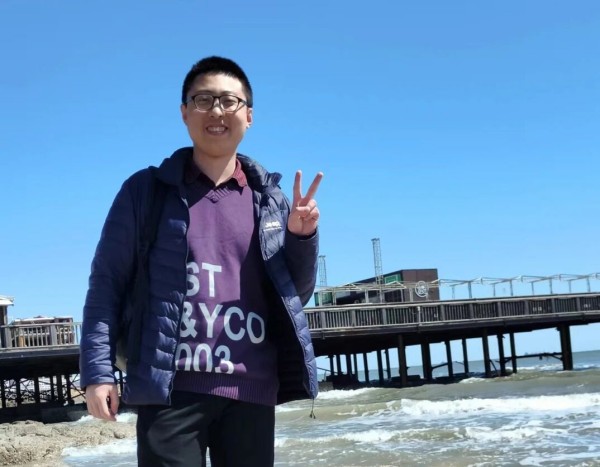 边庭玮.jpg