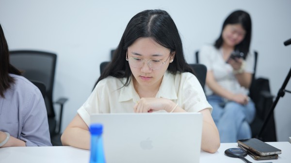 盛在研讨第十八期回迁房纠纷案-朱欢.jpg