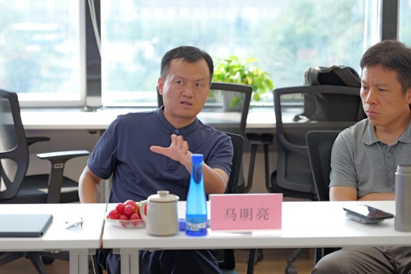 马明亮.jpg